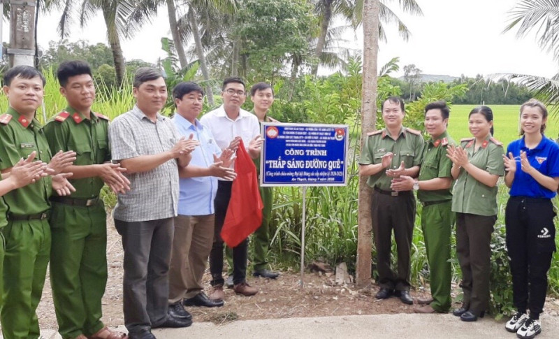 Đoàn thanh niên Công an tỉnh: Nhiều hoạt động ý nghĩa trong Chiến dịch Thanh niên tình nguyện hè