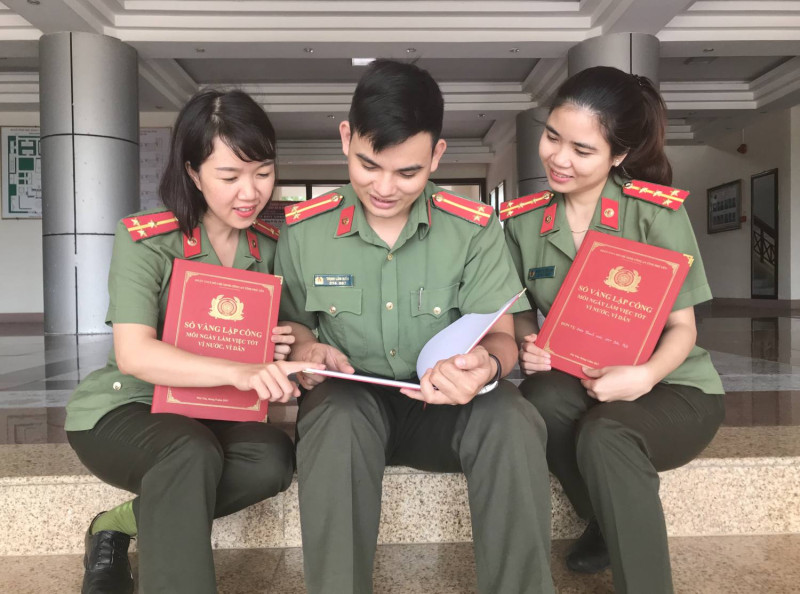 Đoàn Thanh niên Công an tỉnh Phú Yên tỏa sáng mô hình: Ghi sổ vàng lập công - Mỗi ngày làm một việc tốt vì nước, vì dân”