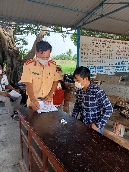 Công an huyện Tây Hoà cải cách hành chính vì nhân dân phục vụ