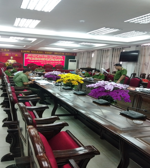 Công an tỉnh tổ chức cuộc họp Hội đồng Khoa học  và Công nghệ xét chọn đề tài khoa học cấp cơ sở