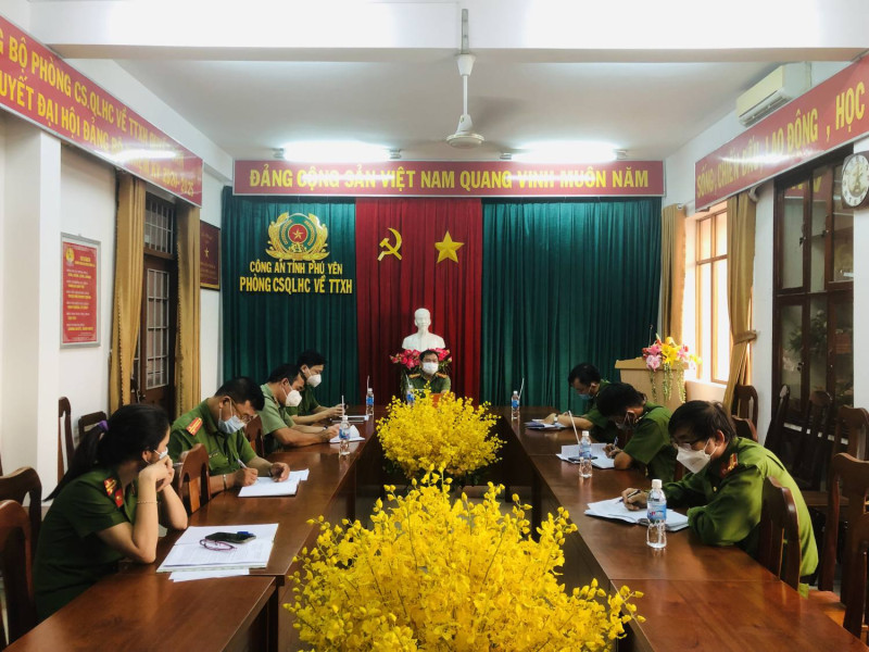LÃNH ĐẠO CÔNG AN TỈNH KIỂM TRA CÔNG TÁC PHÒNG, CHỐNG DỊCH BỆNH COVID-19