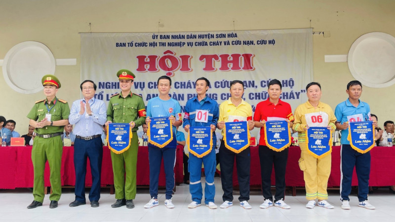 Các địa phương tổ chức Hội thi nghiệp vụ chữa cháy và  cứu nạn cứu hộ “Tổ liên gia an toàn phòng cháy, chữa cháy”