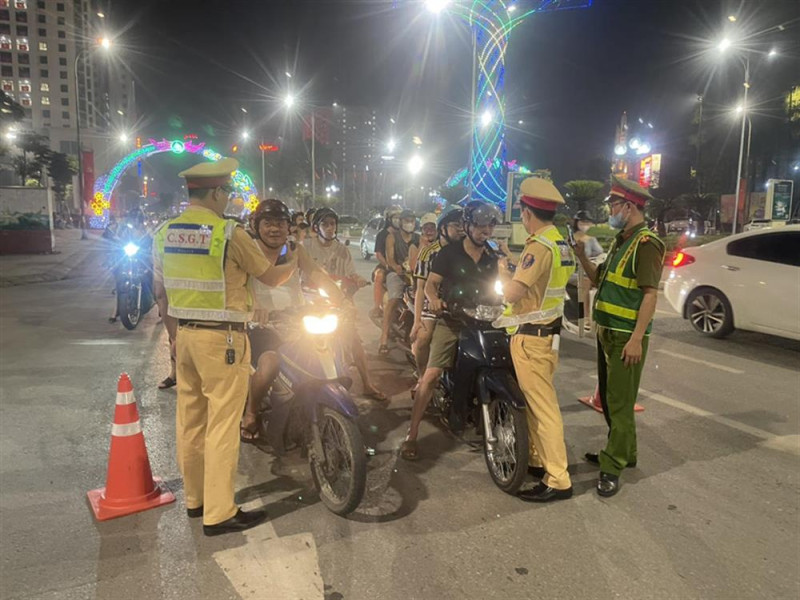 Kết thúc 5 ngày nghỉ lễ: Tai nạn giao thông giảm trên cả 3 tiêu chí