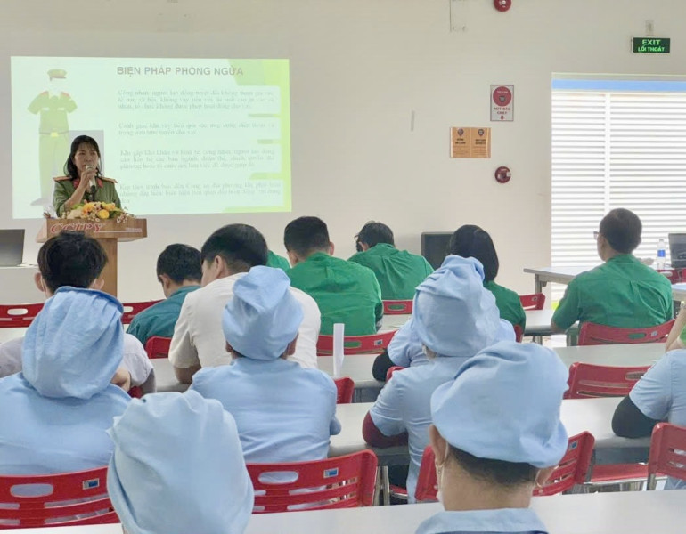 Tuyên truyền pháp luật tại Công ty TNHH CCIPY Việt Nam