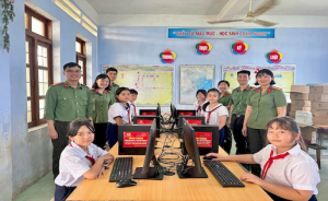 Ra mắt công trình “Phòng máy nhân ái - Chắp cánh tương lai”, san sẻ yêu thương tại xã Hoà Xuân, tỉnh Đắk Lắk