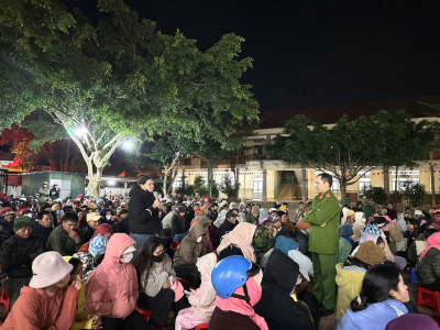 Công an phường Ea Kao tuyên truyền, phổ biến pháp luật cho người đồng bào dân tộc thiểu số trên địa bàn