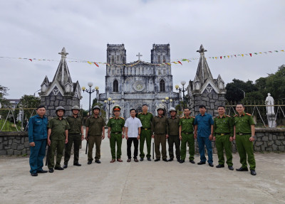 Hiệu quả bước đầu từ mô hình “Vùng giáo an toàn về an ninh, trật tự” tại xã Tuy An Đông