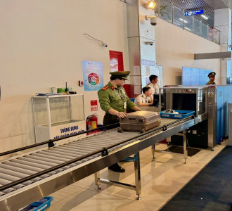 Đội ANHK số 2 tăng cường bảo đảm an ninh hàng không trong đợt cao điểm