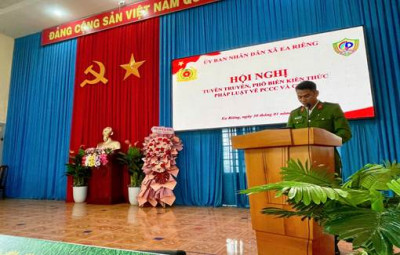 Công an xã Ea Riêng tham mưu tổ chức Hội nghị tuyên tuyền, phổ biến kiến thức pháp luật về PCCC và CNCH năm 2026 trên địa bàn xã