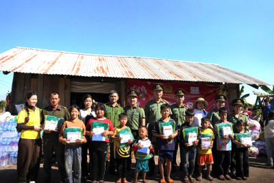 Phòng Hậu cần tổ chức chương trình “Xuân Bính Ngọ – Xuân yêu thương” tại Xã Ea rốk, tỉnh Đắk Lắk