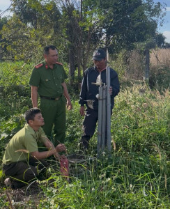 Công an xã Dur Kmăl quyết liệt đấu tranh với các hành vi vi phạm trong lĩnh vực đa dạng sinh học