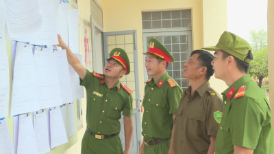 Lực lượng an ninh cơ sở tỉnh Đắk Lắk góp công giữ vững bình yên ngày bầu cử