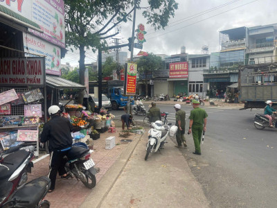 Bảo đảm tốt trật tự đô thị, an toàn giao thông tại xã Ea Knốp phục vụ Cuộc bầu cử