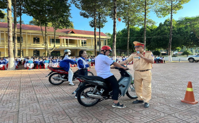 Một số kết quả nổi bật của lực lượng Cảnh sát giao thông tỉnh Đắk Lắk trong đợt cao điểm bảo đảm trật tự, an toàn giao thông đầu năm 2026