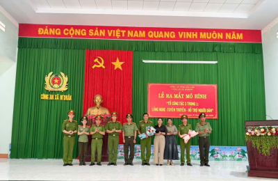 Công an xã M’Drắk ra mắt mô hình dân vận khéo “Tổ công tác 3 trong 1: Lắng nghe – tuyên truyền – hỗ trợ người dân”