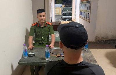Công an phường Tân Lập kịp thời ngăn chặn thanh niên có biểu hiện tiêu cực