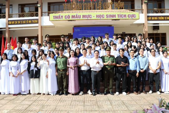 Phòng An ninh mạng và phòng, chống tội phạm sử dụng công nghệ cao phối hợp tham mưu triển khai thực hiện có hiệu quả Chiến dịch “không một mình”