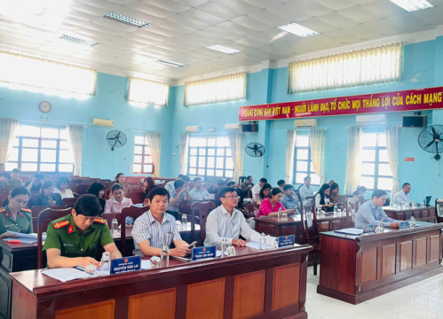 Công an xã Hòa Mỹ tham mưu UBND xã tổ chức Hội nghị phổ biến, quán triệt Luật Bảo vệ bí mật nhà nước, Luật An ninh mạng và các văn bản hướng dẫn thi hành