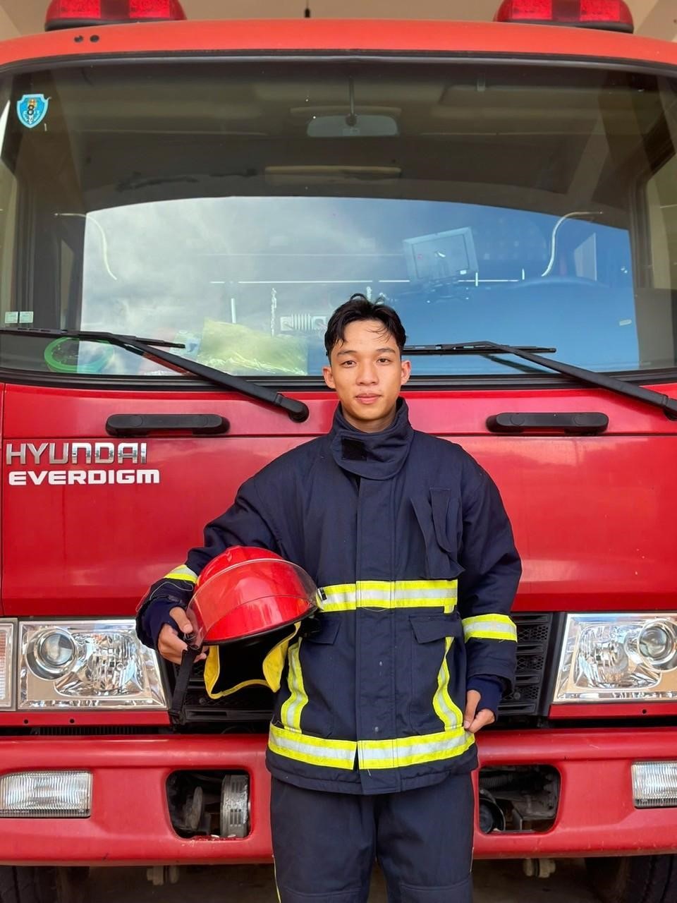 Chàng trai người dân tộc Nùng hiện thực hóa ước mơ  trở thành học viên Đại học Cảnh sát nhân dân