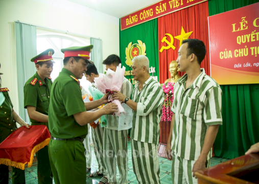 Công an tỉnh Đắk Lắk tổ chức Lễ công bố Quyết định đặc xá năm 2024