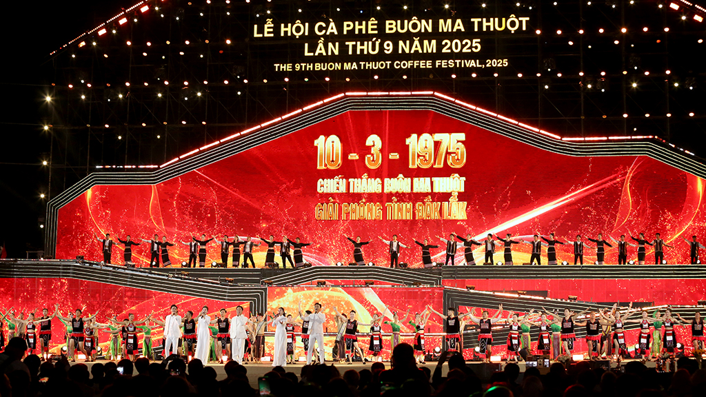 Công an tỉnh Đắk Lắk triển khai các mặt công tác bảo đảm tuyệt đối an ninh, an toàn Lễ hội cà phê Buôn Ma Thuột lần thứ 9 - năm 2025