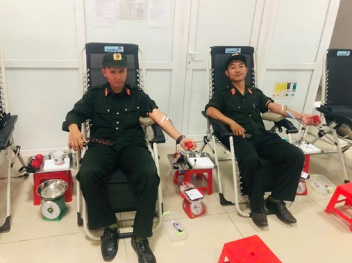 Phòng Cảnh sát Cơ động Đắk Lắk: Nghĩa tình từ “trái tim” những người lính