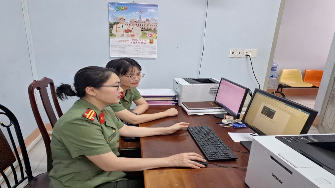 Dốc sức hoàn thành chiến dịch “làm sạch” dữ liệu căn cước can phạm, cập nhật hồ sơ lý lịch tư pháp và số hóa hồ sơ nghiệp vụ