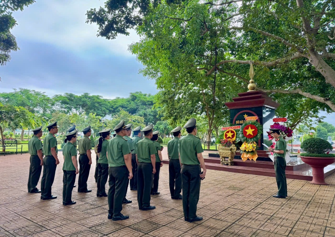 Giáo dục truyền thống yêu nước từ những việc làm thiết thực