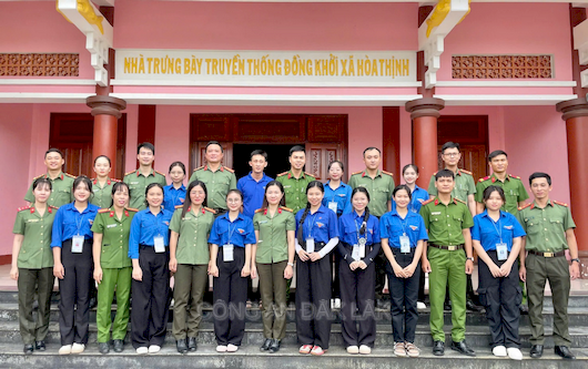 Phòng Tham mưu tổ chức các hoạt động kỷ niệm 78 năm ngày thương binh - liệt sĩ (27/7/1947 - 27/7/2025)