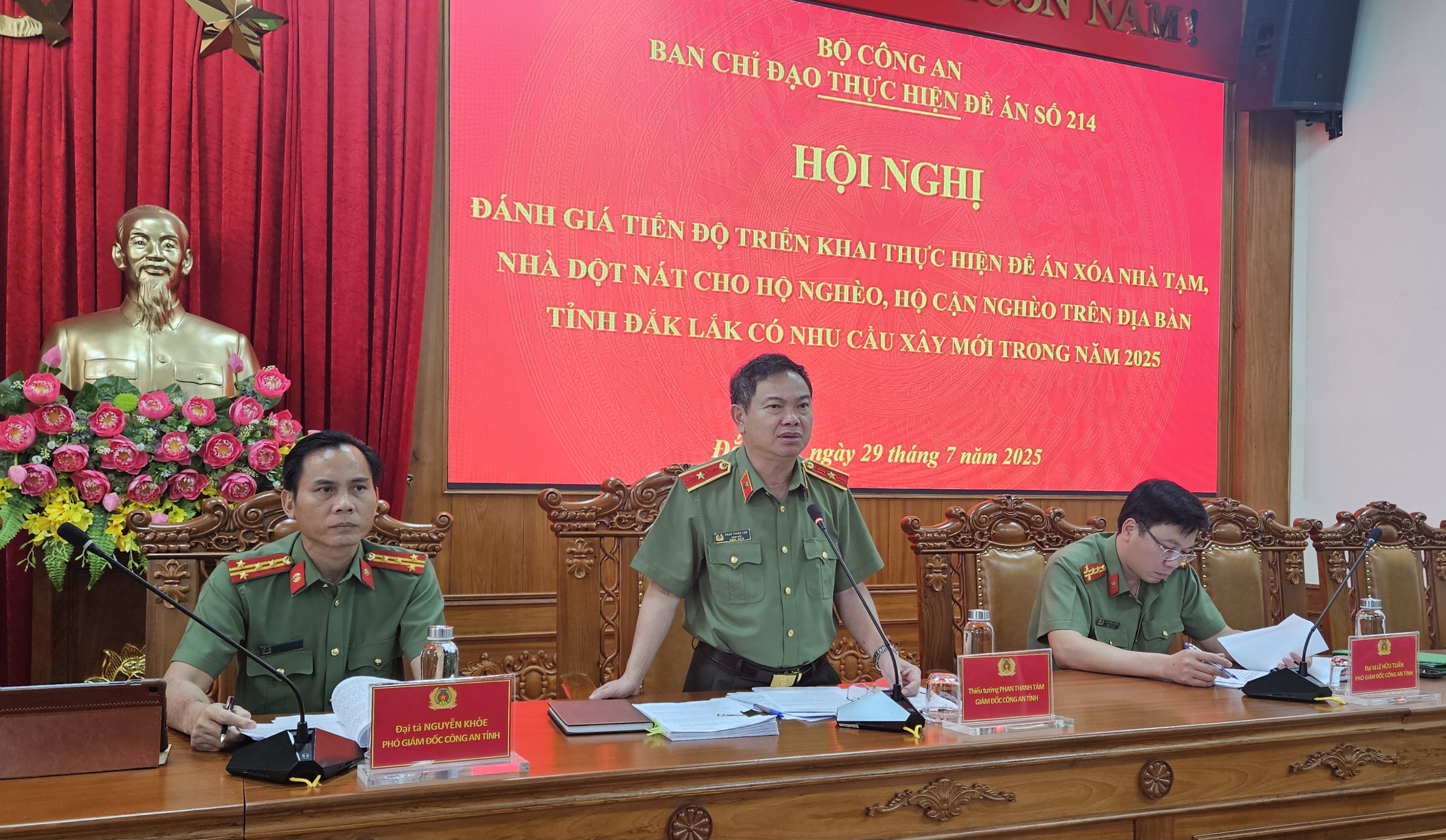 Đắk Lắk: Đẩy nhanh tiến độ về đích  Đề án xây tặng 4.285 căn nhà cho hộ nghèo
