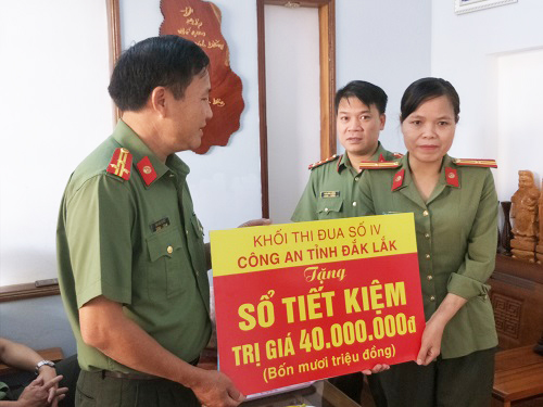 Hỗ trợ đồng đội vượt qua bệnh hiểm nghèo