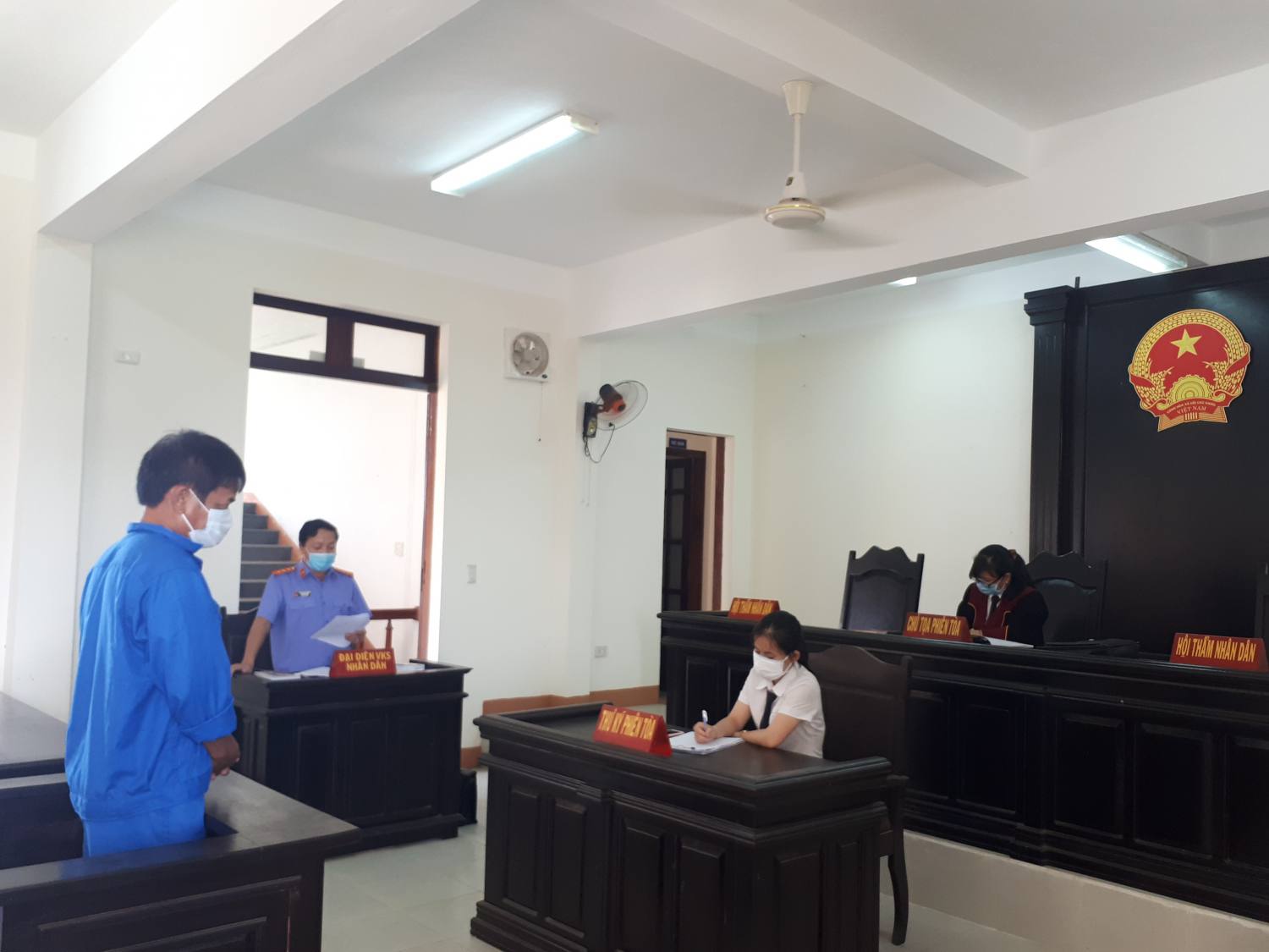 Phiên tòa xét xử Phan Văn Thống