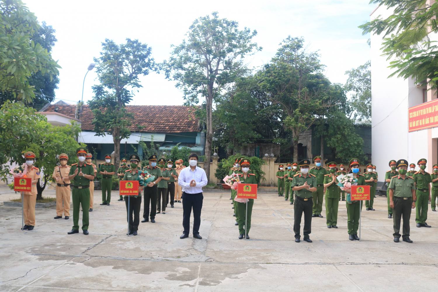 catp tuy hoa to chuc le phat dong