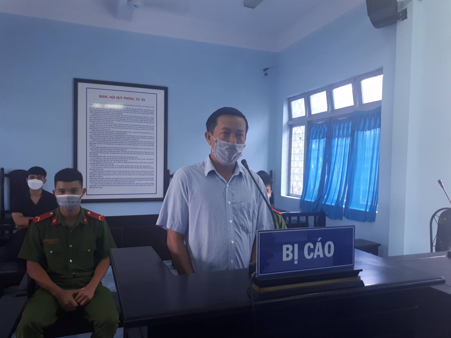 bi cao pham quoc hoc tai toa an