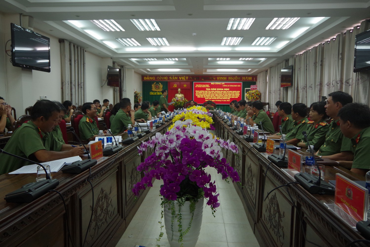 quang cảnh buổi hội thảo