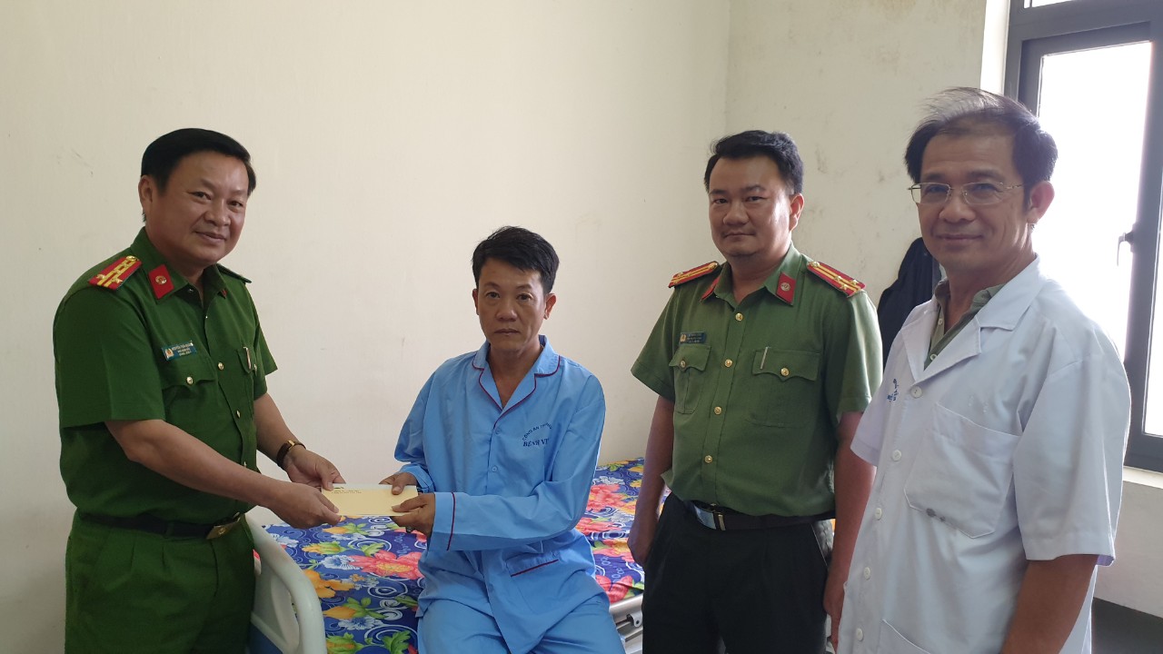 z4181397371210 f71609a992e3621ae5043fd95608585d