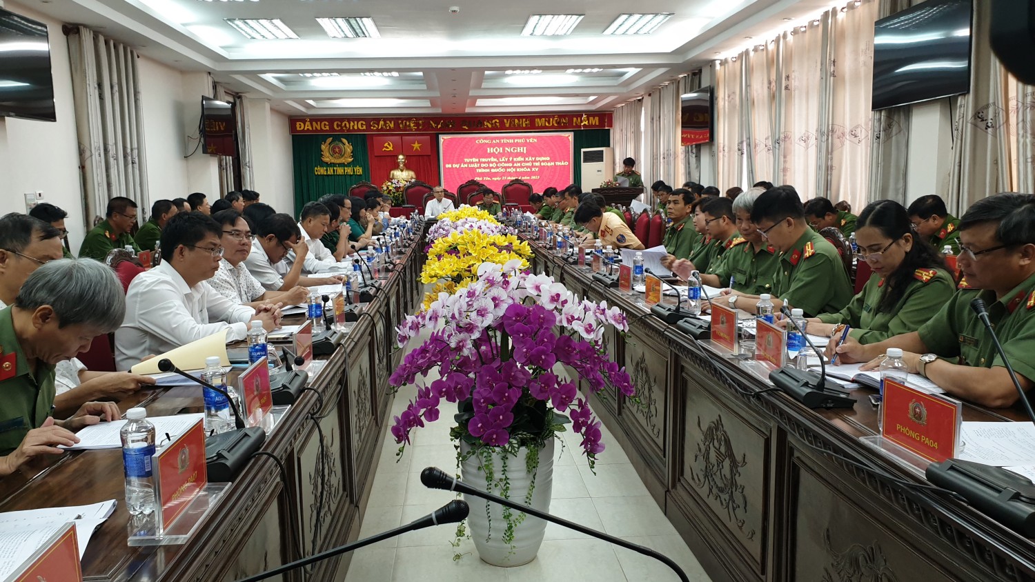 quang cảnh hội nghị Công an tỉnh