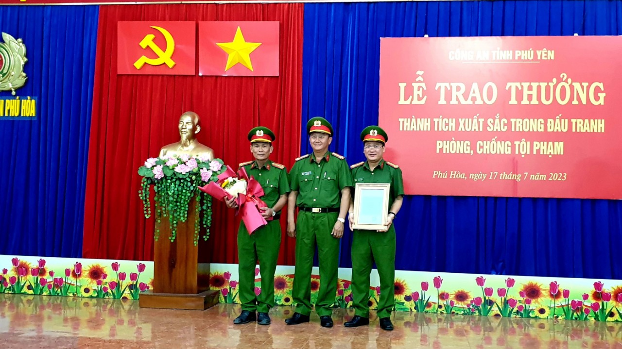 z4528679399272 455aa8450d2ba05c05646d46eabd7cd5