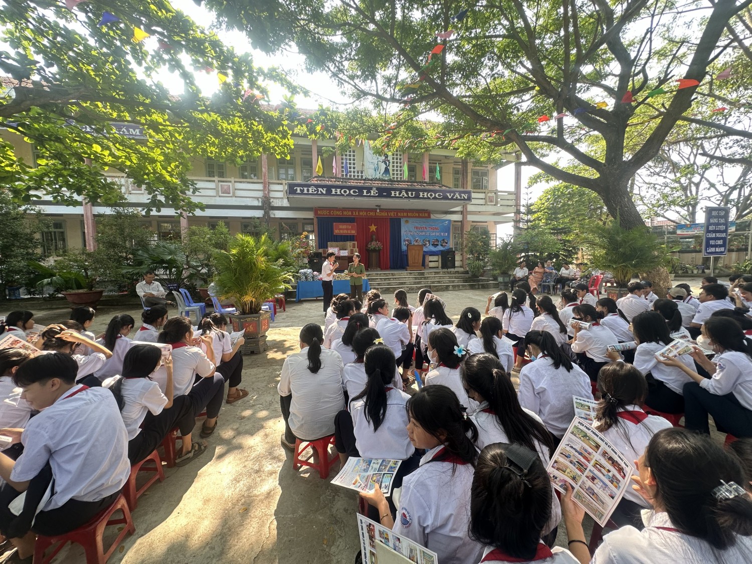 z5385803904657 894dbfae3b4f3f4a7bc52b73d8959c1c