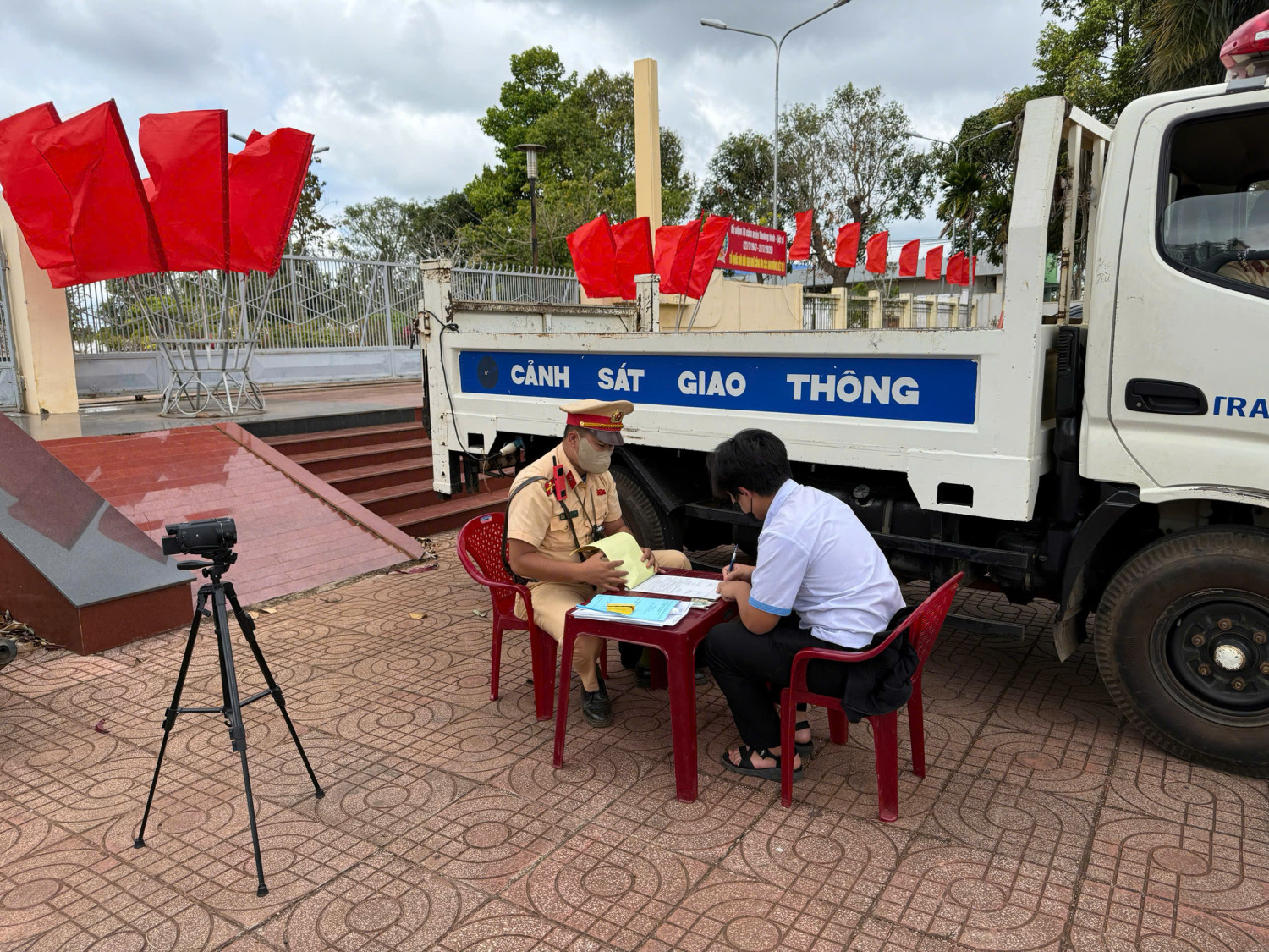 z7608813115891_e2a4f03cf18291a39ef0f5fc670bc6f8