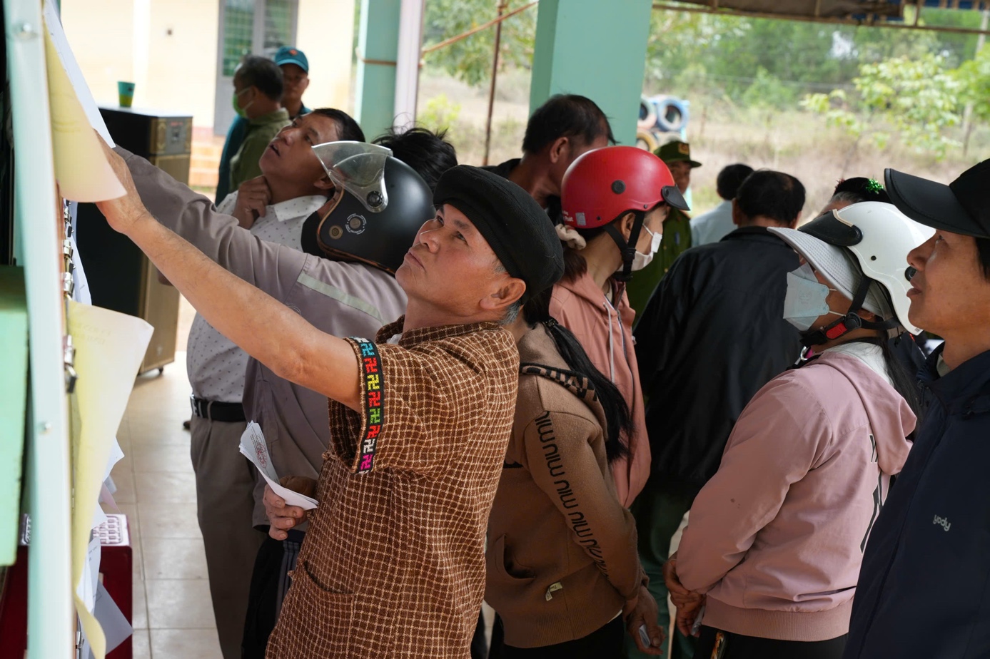 ''A group of people standing in a line
 AI-generated content may be incorrect.''