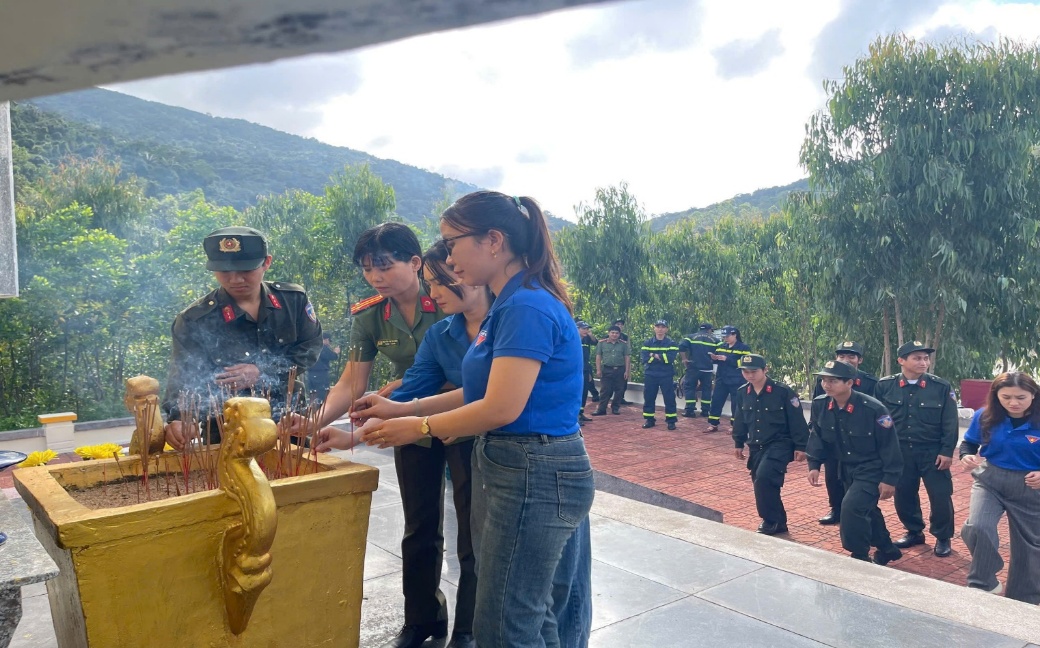 'A group of people lighting incense
 AI-generated content may be incorrect.'