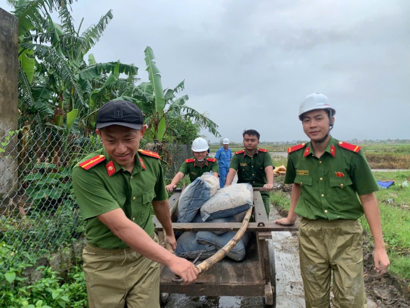 Chiến dịch Quang Trung thần tốc xây dựng nhà cho người dân