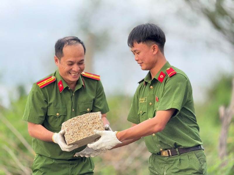 Chiến dịch Quang Trung thần tốc xây dựng nhà cho người dân